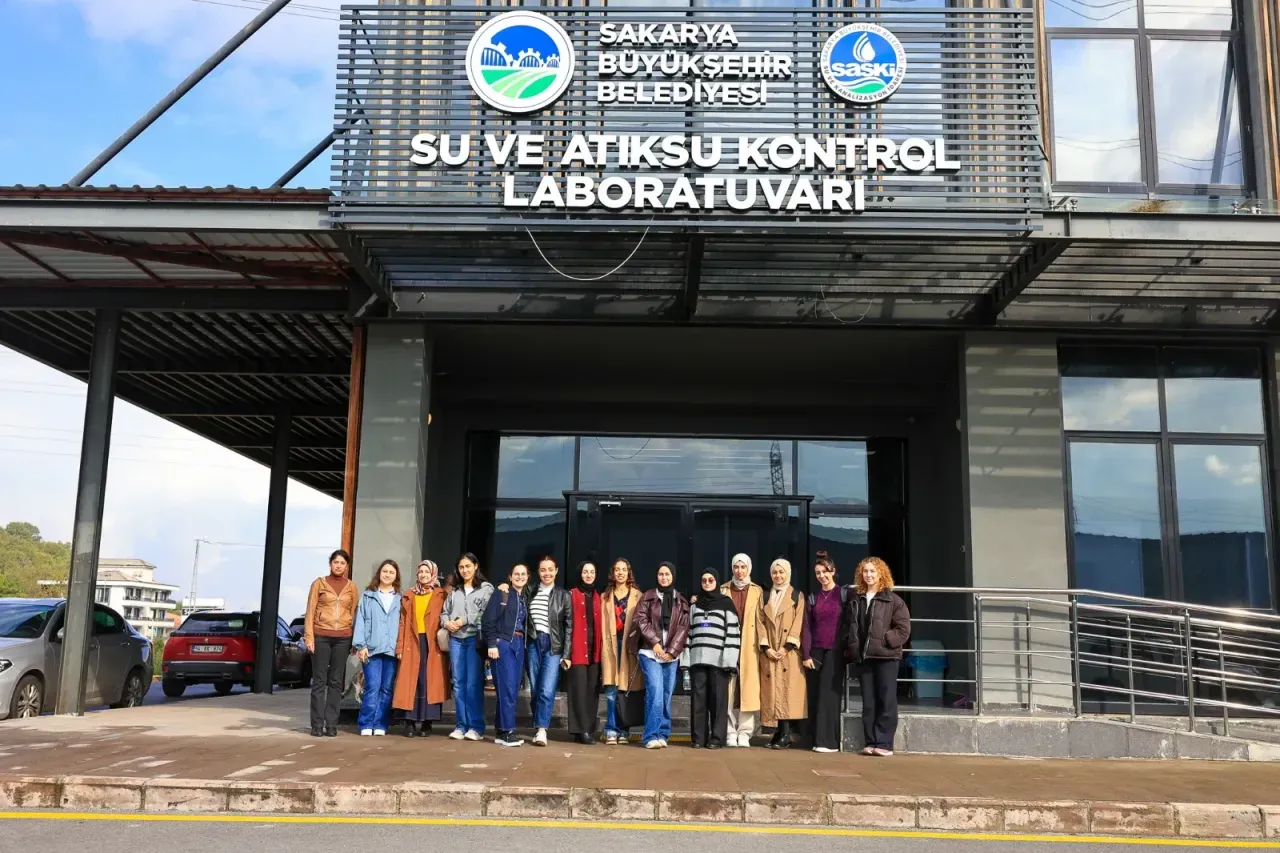 Tıp öğrencileri SASKi'de suyun serüvenini izledi