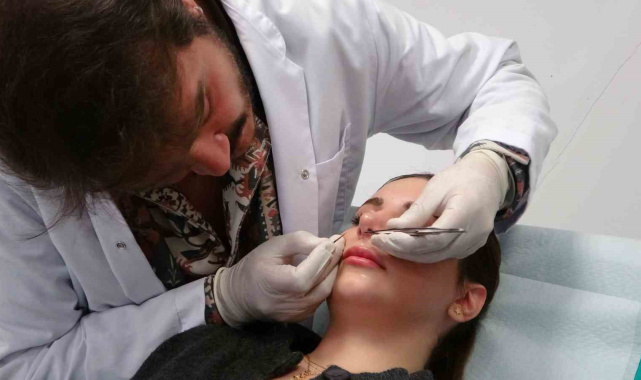 Tuzla Devlet Hastanesi'nde yapay zekâ destekli estetik cerrahi dönemi başladı