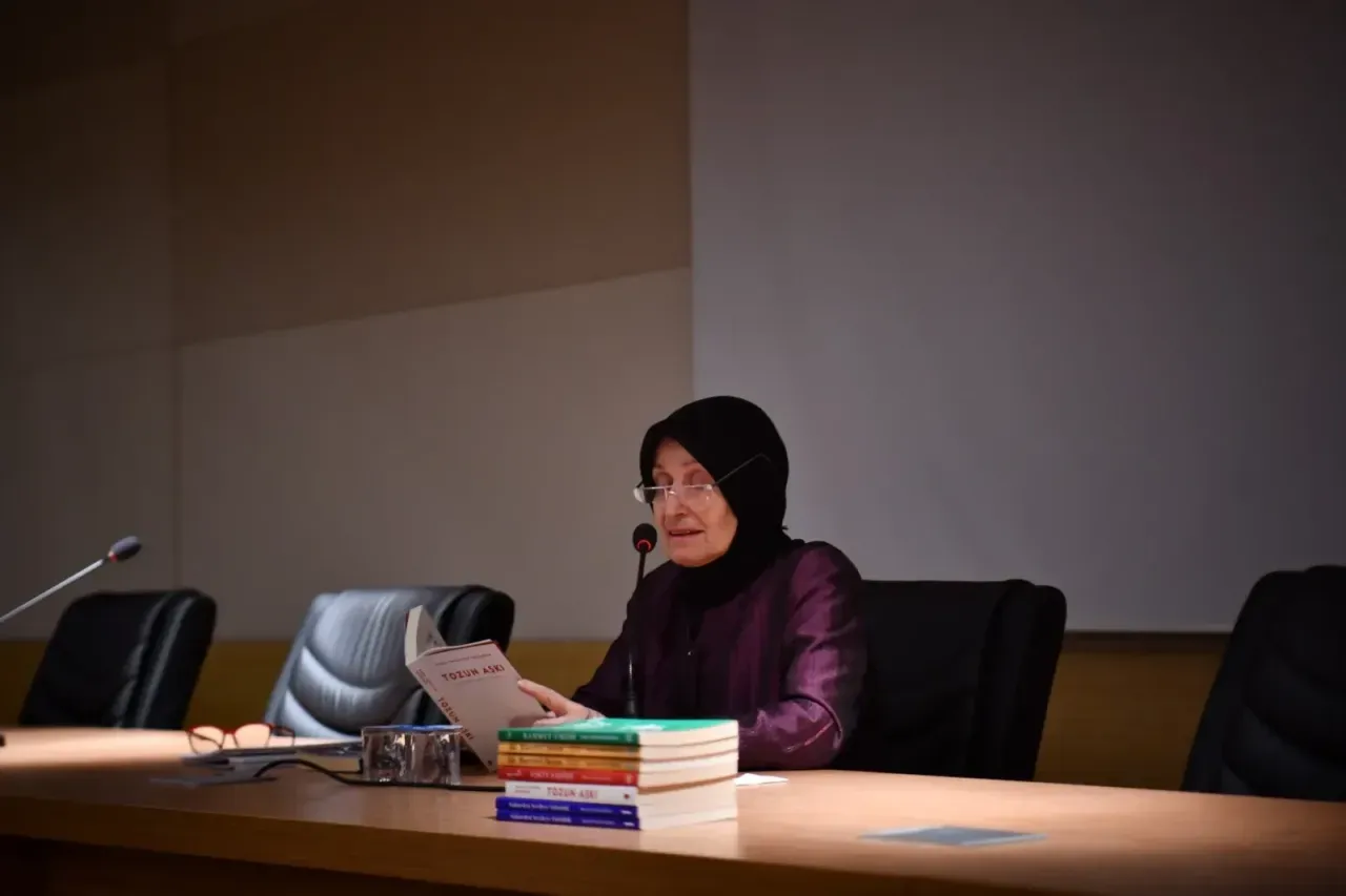 Ünlü balerin Brodbeck, manevi yaşam hikayesini SAÜ'de böyle paylaştı!