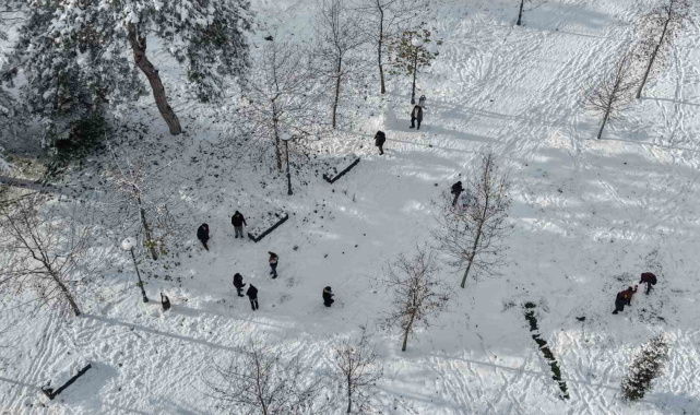 Uzmanından uyarı: "Kar yemek sanıldığı kadar masum değil"