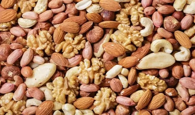 Uzun Ömrün Sırrı: En Sağlıklı Kuruyemiş Açıklandı