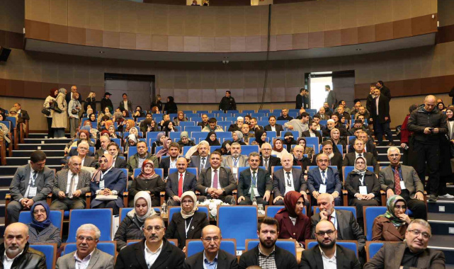 Vali Aslan, "Düzce insan yetiştirme noktasında da zengin bir şehir"