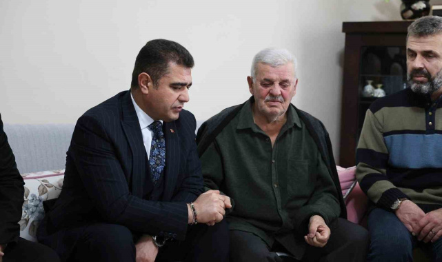 Vali Aslan şehit polis Turgut Külünk'ün ailesini yalnız bırakmadı