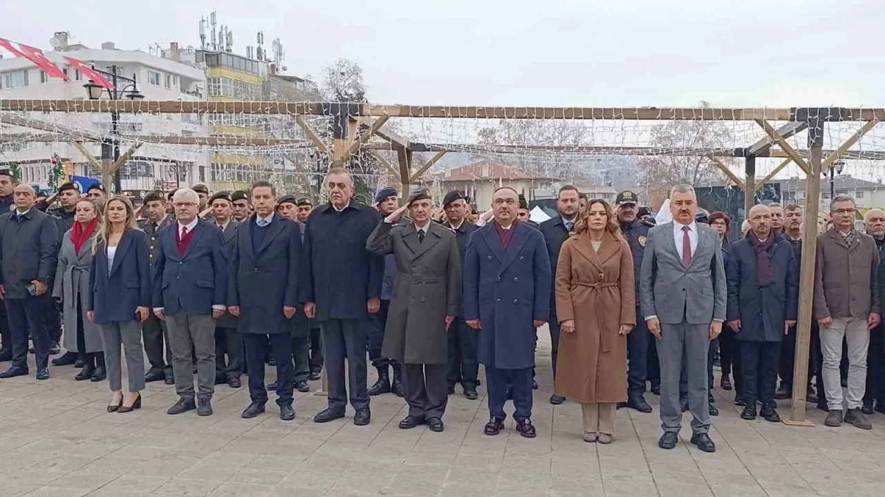 "Vatan Şairi" Namık Kemal'i andılar