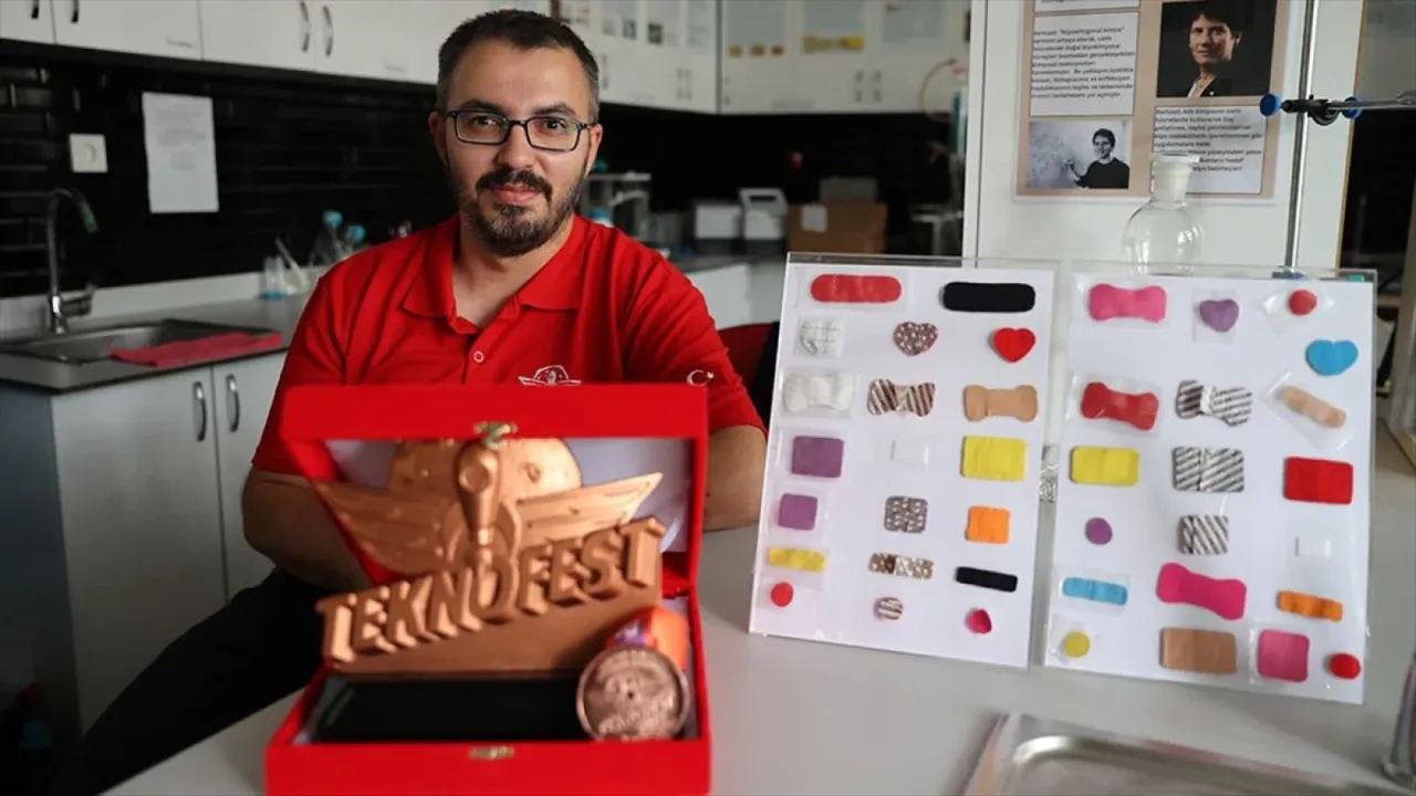 Yarayı çabuk iyileştiren antimikrobiyal bant TEKNOFEST'te ödül getirdi