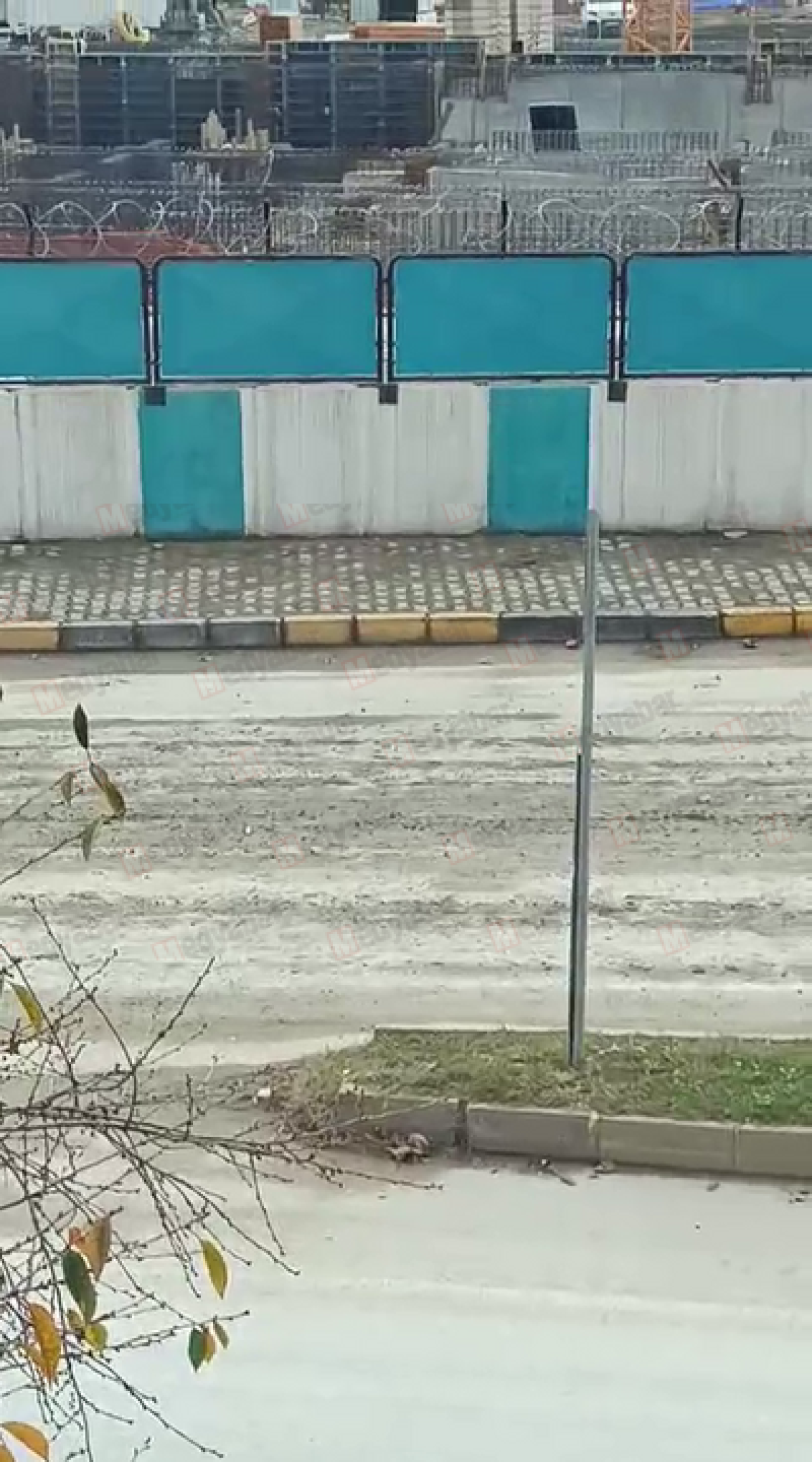 Yollar çamur oldu vatandaş tepki gösterdi