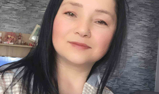 Yolun karşısına geçemeye çalışan kadın, otomobilin çarpması neticesinde hayatını kaybetti