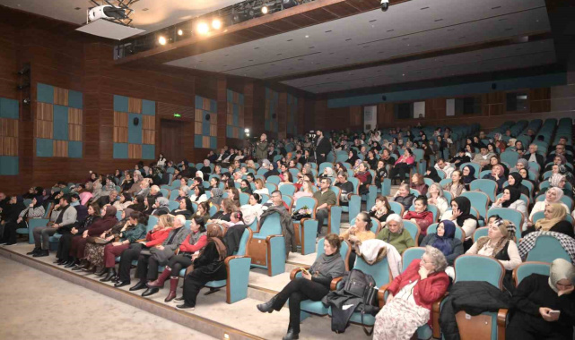 Yunus Emre, Esenyurt'ta ilahiler ve şiirlerle anıldı