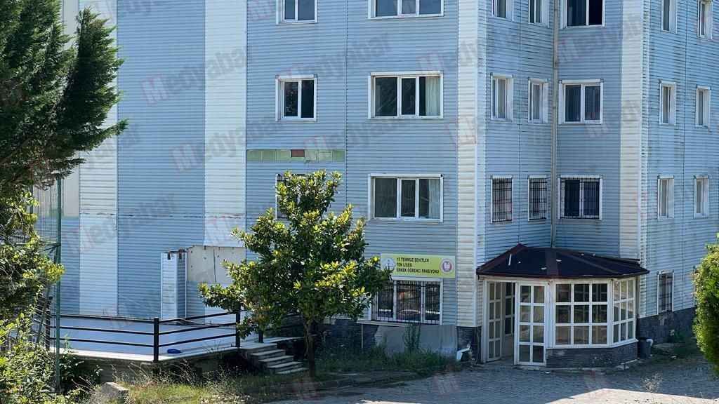 Yurtta sigara içen başkanın oğluna disiplin cezası