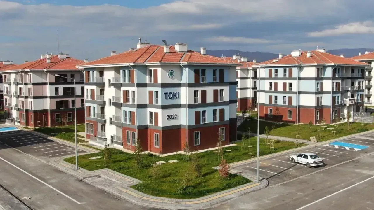 Yüzyılın Konut Projesi’nde kura heyecanı pazartesi başlıyor: Sakarya’ya 6 bin 633 konut inşa edilecek