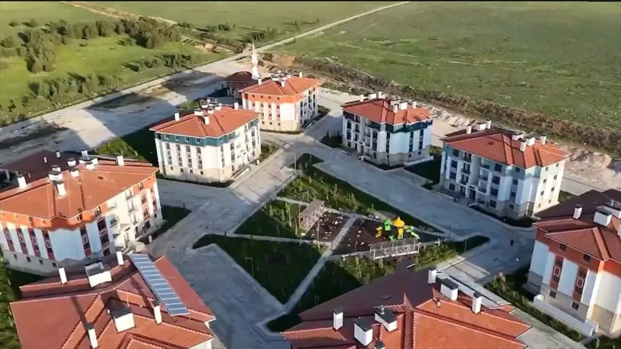 Yüzyılın Konut Projesi'yle 81 ilde 500 bin sosyal konut inşa edilecek